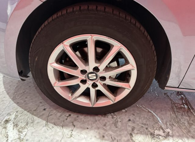 SEAT IBIZA lleno