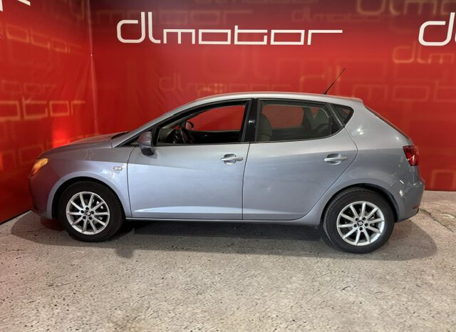SEAT IBIZA lleno
