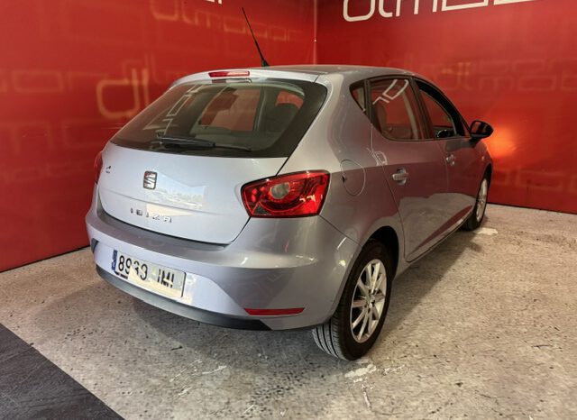 SEAT IBIZA lleno