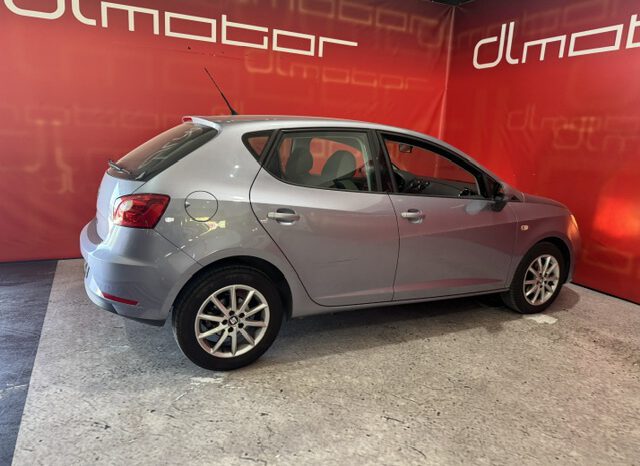 SEAT IBIZA lleno